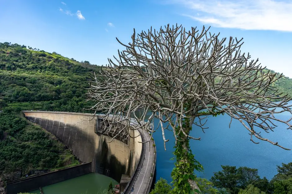 Pemandangan Waduk Jatigede dari area perbukitan Sumedang